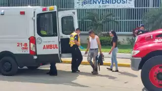 Uno de ellos pudo caminar, pero el otro iba más grave
