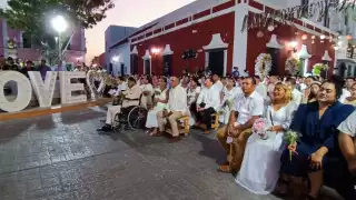 La unión se llevó a cabo en el Paseo Juárez en Ciudad del Carmen