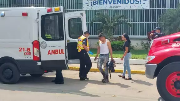 Uno de ellos pudo caminar, pero el otro iba más grave Uno de ellos pudo caminar, pero el otro iba más grave
