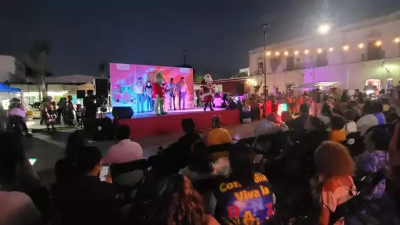 La  'Expo Emprende Navidad' ofrecerá juguetes, postres y alimentos en Campeche