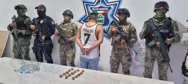 José 'H' quedó a disposición de la FGE Quintana Roo tras encontrársele droga entre sus pertenencias en Tulum