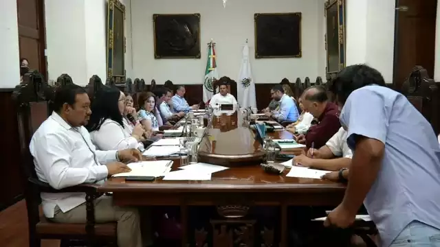 En el evento se discutió sobre el destino de la Casa del Adulto Mayor; el regidor le reclamó al Alcalde que nunca se le consultó a los habitantes