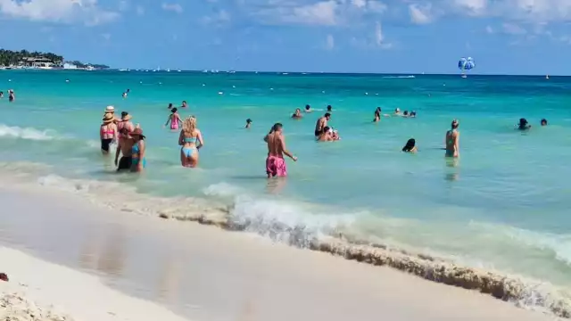 Los balnearios de toda la zona turística de Playa del Carmen lucieron bellísimos