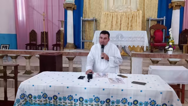 El párroco detalló las actividades de la fiesta patronal