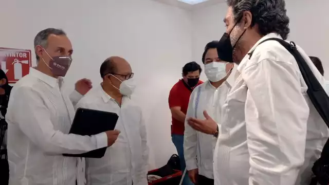 Hugo López-Gatell dijo que la Cofepris avalará las vacunas seguras