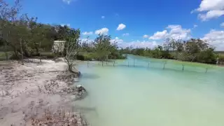 Sedena frena impacto al Estero de Chac en Chetumal; acuerda construir seis puentes