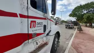 El hombre fue llevado al Hospital General “Dr. José Emilio Nazar Raiden”, pero murió en la silla del copiloto. Foto: José Salazar