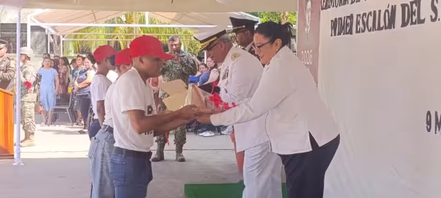 Jóvenes campechanos concluyen adiestramiento del Servicio Militar Nacional