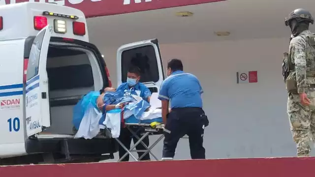 Luis Eduardo "L", fue alcanzado en el fuego cruzado