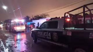 La persona llegó corriendo hasta la avenida 127, con calle 48, donde a gritos pidió la ayuda de los vecinos del lugar