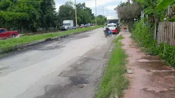 Una motocicleta Italika blanca sin placa fue robada en la avenida Justo Sierra Méndez, colonia Salsipuedes
