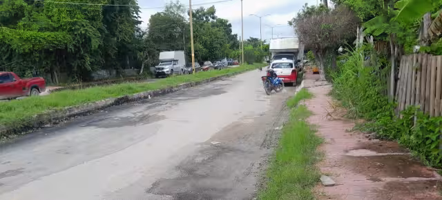 Una motocicleta Italika blanca sin placa fue robada en la avenida Justo Sierra Méndez, colonia Salsipuedes