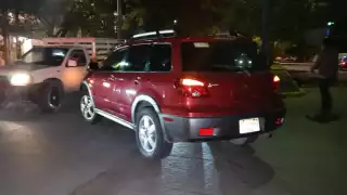 Motociclista se impacta de frente contra una camioneta en Ciudad del Carmen