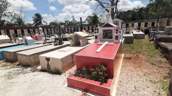 Pocos familiares acudieron a ver a sus madres fallecidas Pocos familiares acudieron a ver a sus madres fallecidas