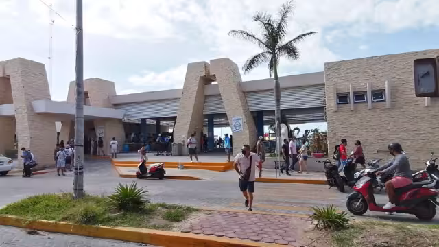 La terminal marítima de Isla Mujeres labora normalmente