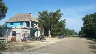 Las familias deben viajar hasta Valladolid para recibir servicios médicos que el municipio debe brindarles de manera continua