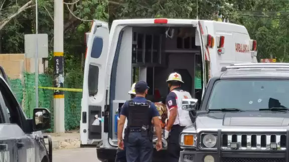 El hombre tuvo una herida en el pecho y otra en el brazo Foto: Por Esto! Quintana Roo El hombre tuvo una herida en el pecho y otra en el brazo Foto: Por Esto! Quintana Roo
