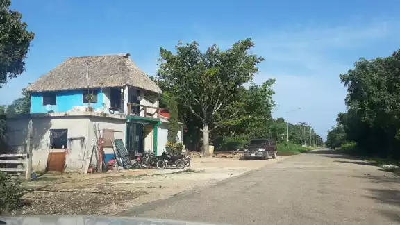 Las familias deben viajar hasta Valladolid para recibir servicios médicos que el municipio debe brindarles de manera continua Las familias deben viajar hasta Valladolid para recibir servicios médicos que el municipio debe brindarles de manera continua