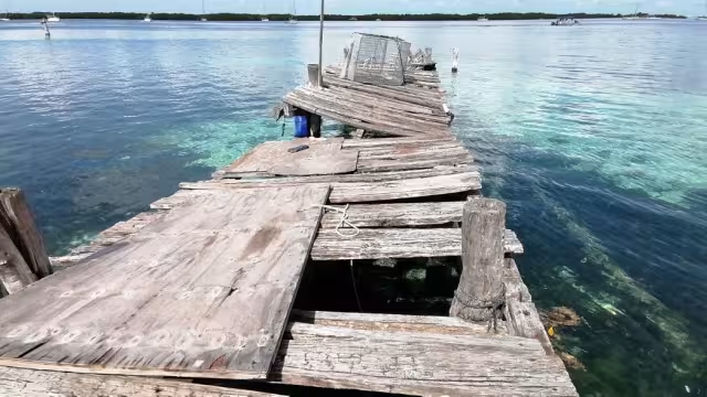 Después de un largo litigio para recuperar la zona federal, la concesión fue ratificada por la Semarnat, en el año 2016.