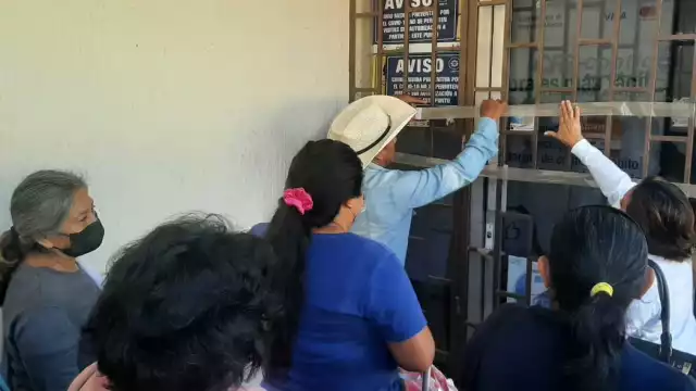 Se harán guardias para mantener las oficinas de la CFE cerradas