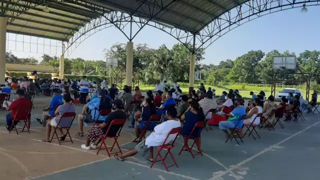 Las personas de 40 a 49 años serán vacunadas en los Domos Dobles Deportivos de Kantunilkín