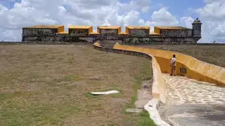 En Campeche las joyas del INAH son el Museo de Arqueología Maya del Fuerte de San Miguel, así como las zonas arqueológicas de Calakmul y Edzná