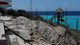 Los manifestantes piden que esta obra se cancele y se declare patrimonio municipal