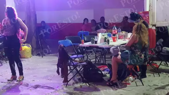 Los vecinos dijeron que ya han hecho otras fiestas sin medidas sanitarias Los vecinos dijeron que ya han hecho otras fiestas sin medidas sanitarias