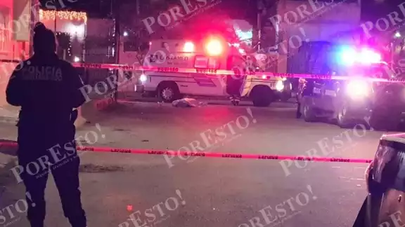 El hombre fue atacado cuando intentaba subirse a su automovil