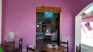 Desde su apertura en este mismo sitio en los portales del centro histórico, con el paso de los años se fue convirtiendo en sitio preferido de todos los visitantes
