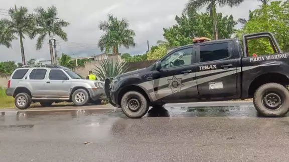 En el accidente vial no se registraron lesionados. Foto: Jaime Tun En el accidente vial no se registraron lesionados. Foto: Jaime Tun