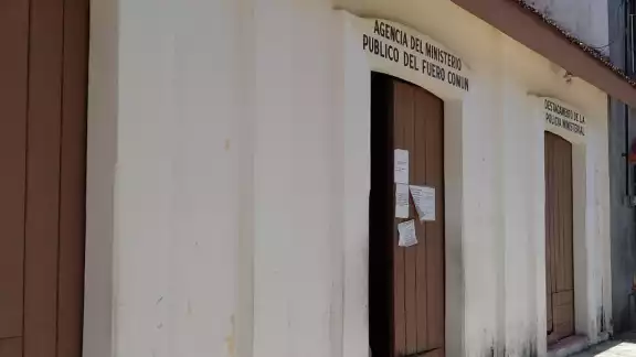 El líder pesquero dijo que desde que le hicieron el robo de su caballo, han pasado ya tres agentes del ministerio público