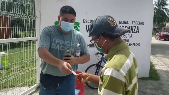 La ciudadanía acudió las mesas receptoras cumpliendo con las medidas sanitarias por COVID-19