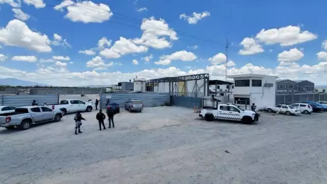 El centro clandestino fue hallado en la carretera Monterrey-Colombia. Foto: GN