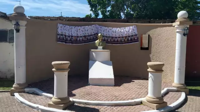 El cronista afirma que por estar en el primer cuadro de un Pueblo Mágico debería mostrar mejor presentación