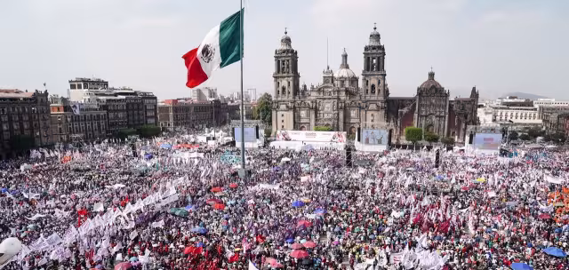 La asamblea informativa se realiza en el Zócalo de la CDMX