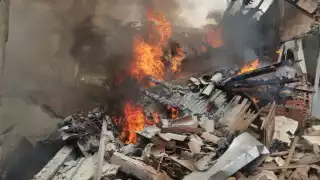 Avioneta cae en Colombia y deja al menos ocho muertos