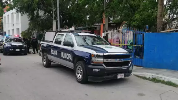 El cadáver apareció junto a un charco de sangre, y estaba en estado de putrefacción en Playa del Carmen El cadáver apareció junto a un charco de sangre, y estaba en estado de putrefacción en Playa del Carmen