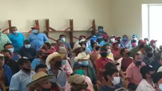 José Alonso Euán López dijo en la reunión que de ninguna manera aceptarán una cantidad mínima