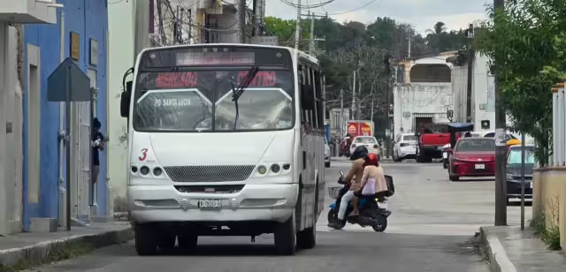 Cooperativa José María Morelos busca mantener rutas en Campeche.