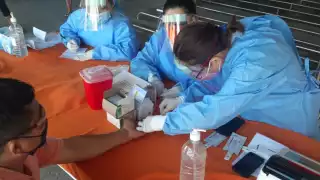 La velocidad de crecimiento de casos para la zona sur  es de 0.14  y de 0.18 para la zona norte