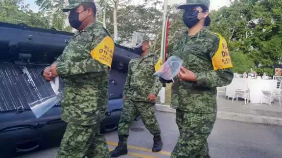 Los soldados de la Sedena en Cozumel conmemoraron el 109 aniversario del Día del Ejército Mexicano con un desayuno Los soldados de la Sedena en Cozumel conmemoraron el 109 aniversario del Día del Ejército Mexicano con un desayuno