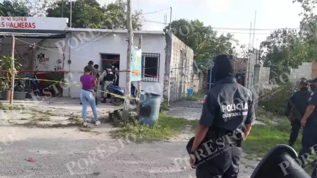 Vecinos se percataron de una “sábana” con la amenaza escrita
