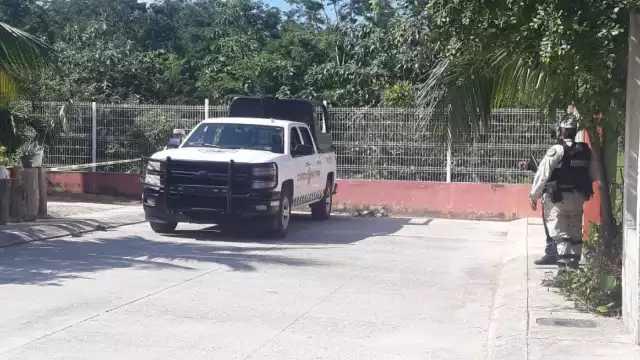 La evidencia y los detenidos, fueron trasladados a las Fiscalía General del Estado (FGE)