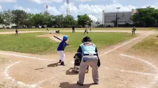 El pitcher Jesús Gamboa se apuntó el triunfo en la loma de los disparos en tres entradas con labor de dos hits, una carrera, tres ponches y dos bases por bolas