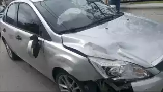 La mujer fue trasladada al hospital para su atención médica