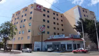 Sólo en la Isla de Carmen hay un estimado de 4 mil 600 habitaciones dobles en hoteles de dos a cinco estrellas