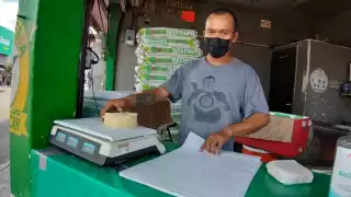 Pocos puestos de trabajo permanecieron abiertos durante la pandemia, al ser considerados como elementales