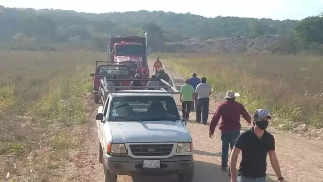 La asamblea pidió como condición un informe a detalle el material extraído en el banco de material Kala' och