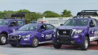 Los policías tuvieron que dialogar con la joven para convencerla de desistir a sus intenciones